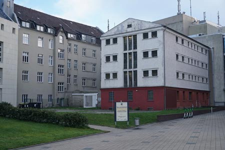 Steinwache von außen, Foto: Arnd Lülfing