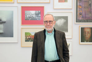Gerhard Richter in der Ausstellung seiner Editionen im Museum Folkwang, Foto: Museum Folkwang, Jens Nober