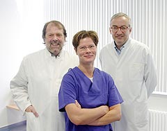 Mehr Transparenz für Patienten: (von links) Dr. Dietrich Hüppe, Dr. Gisela Felten und Prof. Dr. Heinz Hartmann von der Gastroenterologischen Gemeinschaftspraxis Herne.