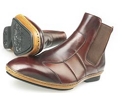Die noblen hand-made Schuhe von van Bommel since 1734 entstehen nach alter Tradition mit über 300 Arbeitsschritten