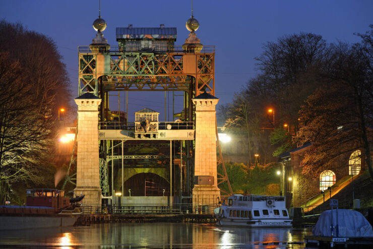 Beleuchtetes Schiffshebewerk Bild: LWL-Museen für Industriekultur / Joachim Jockschat