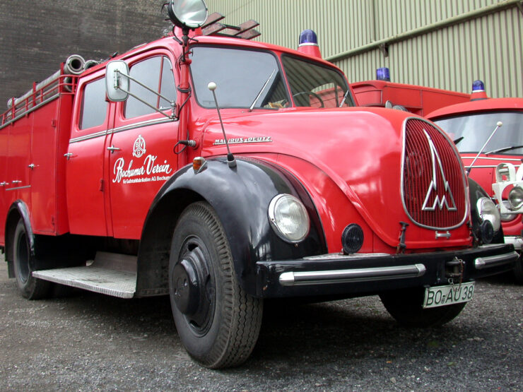 Altes Feuerwehrfahrzeug Bild: Ulrich Kestler